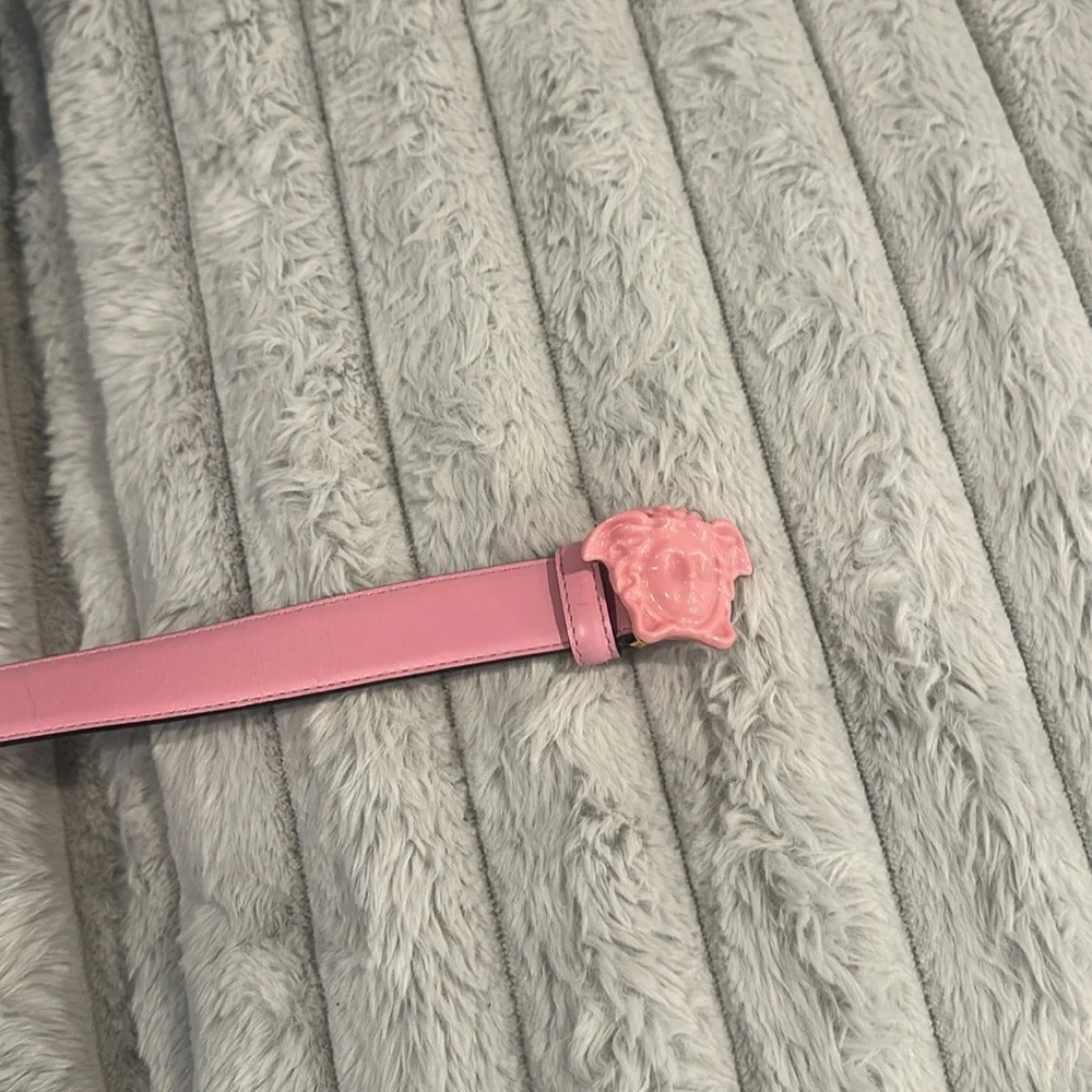 Versace Pink Medusa Belt for Women - Picture 4 of 17